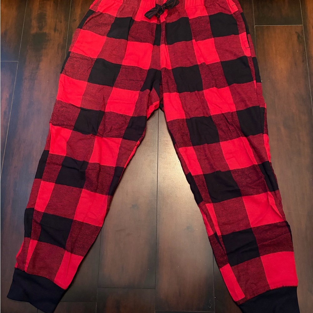 Old Navy Red and Black Plaid Pants